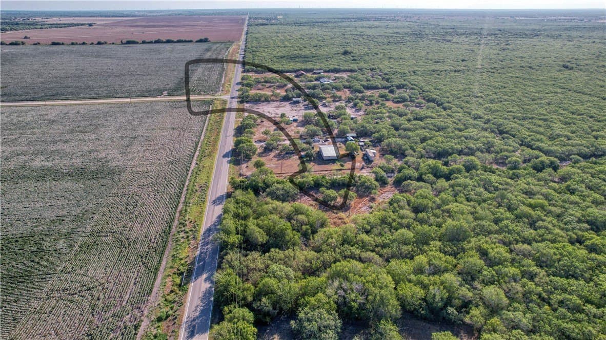 2.5 acres in Nueces County - photo 18