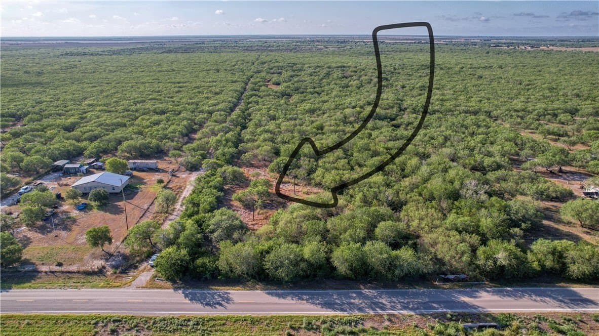 2.5 acres in Nueces County - photo 16