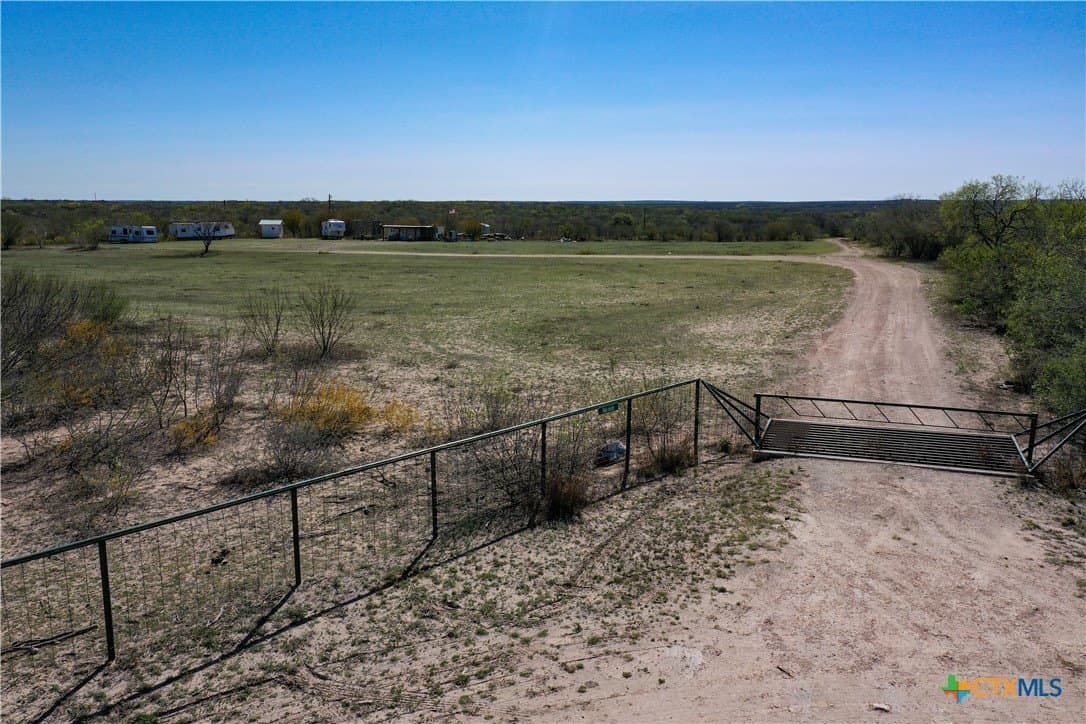 145 acres in Live Oak County - photo 33