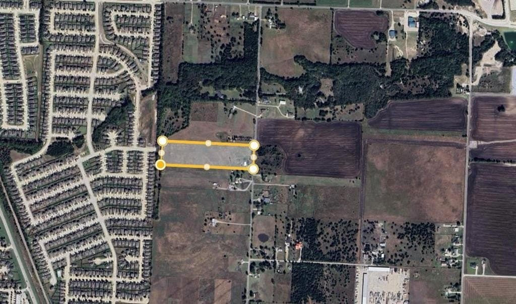 9.91 acres in Collin County gallery image 3