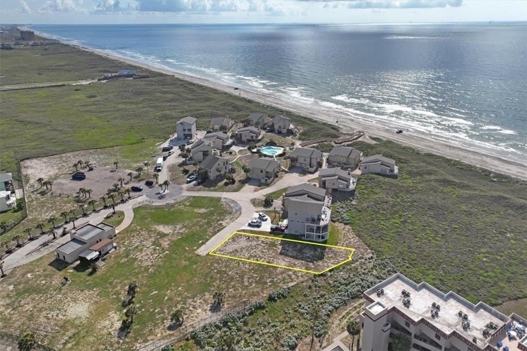 0.62 acres in Nueces County - photo 15