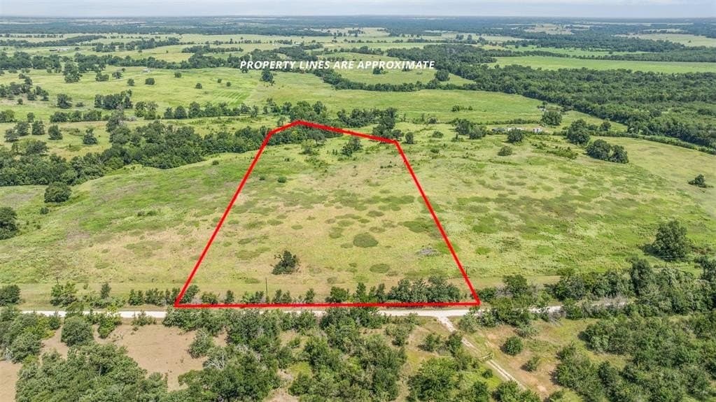 10.65 acres in Limestone County
