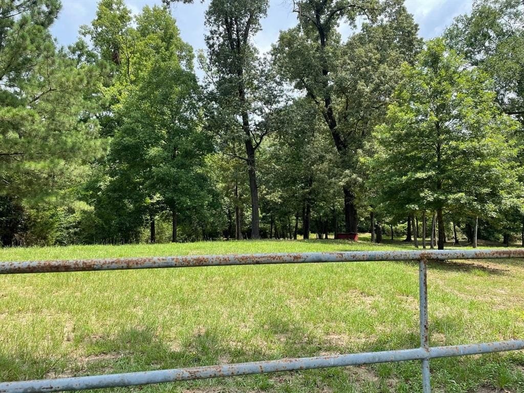 2.24 acres in Camp County gallery image 3