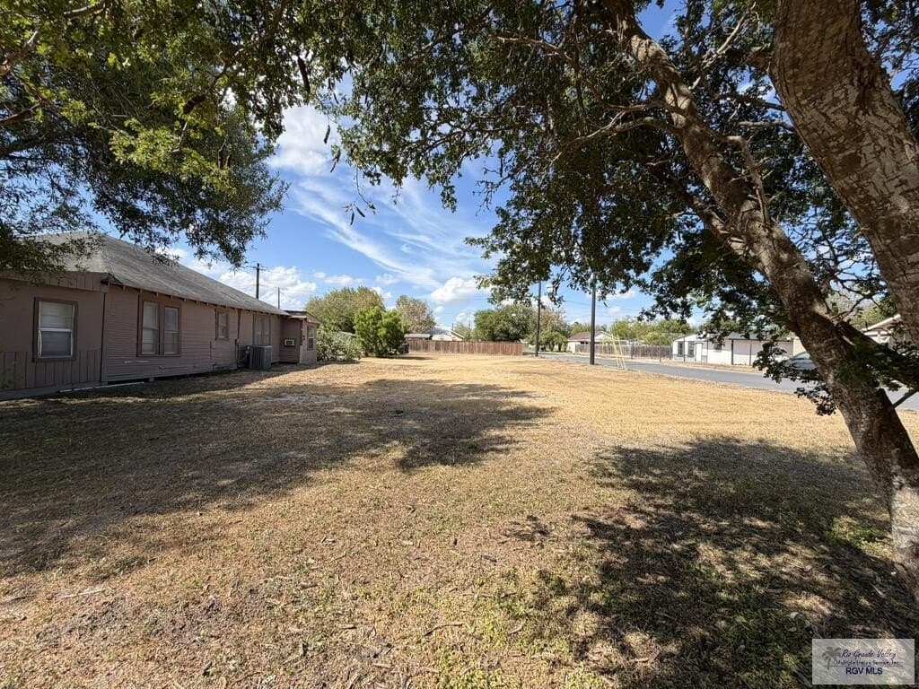 0.16 acres in CAMERON County - photo 2