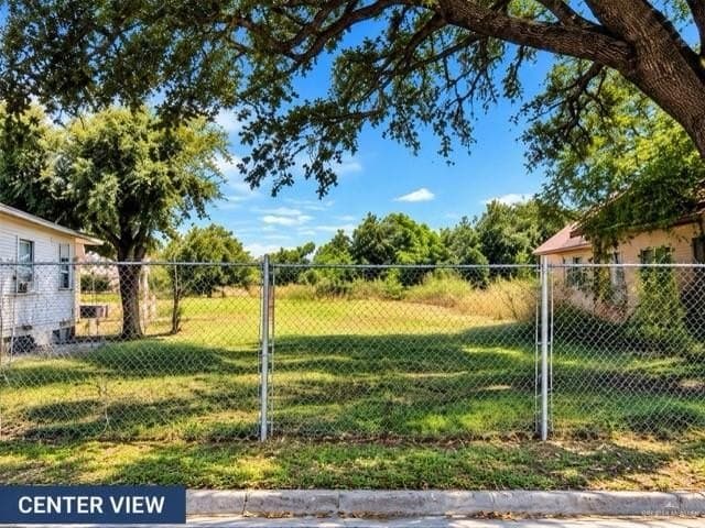 0.16 acres in Brooks County - photo 2