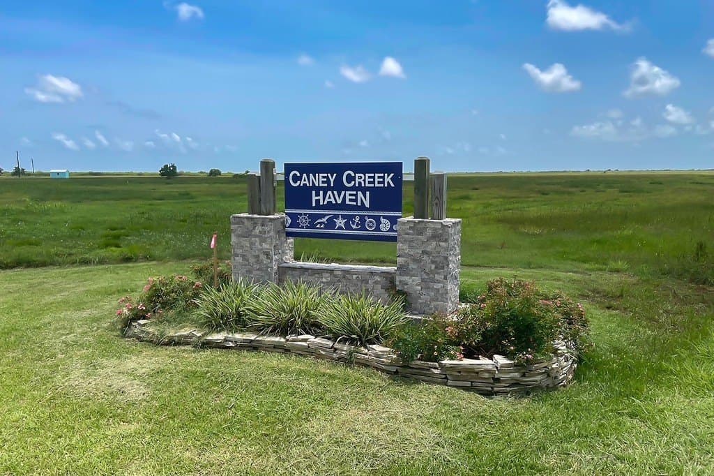 1.88 acres in Matagorda County gallery image 2