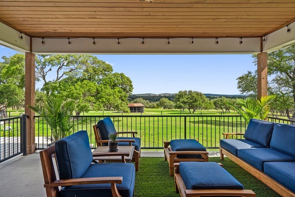 61 acres in Blanco County gallery image 2