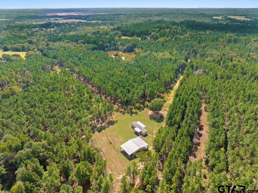 110.91 acres in Smith County - photo 3