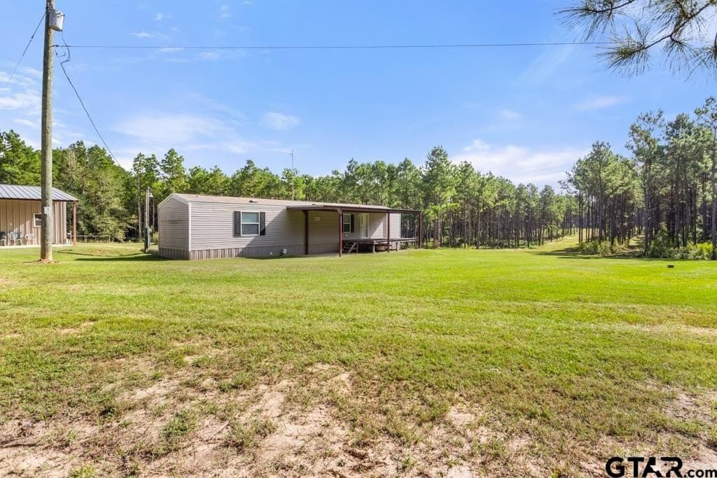 110.91 acres in Smith County - photo 38