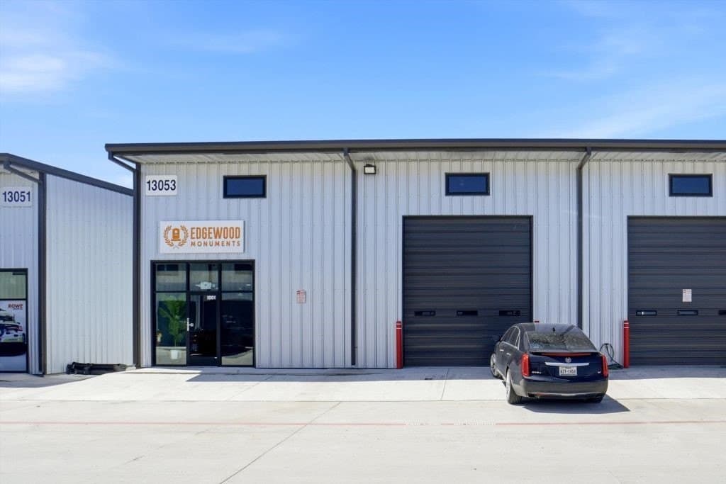 11.79 acres in Tarrant County gallery image 2