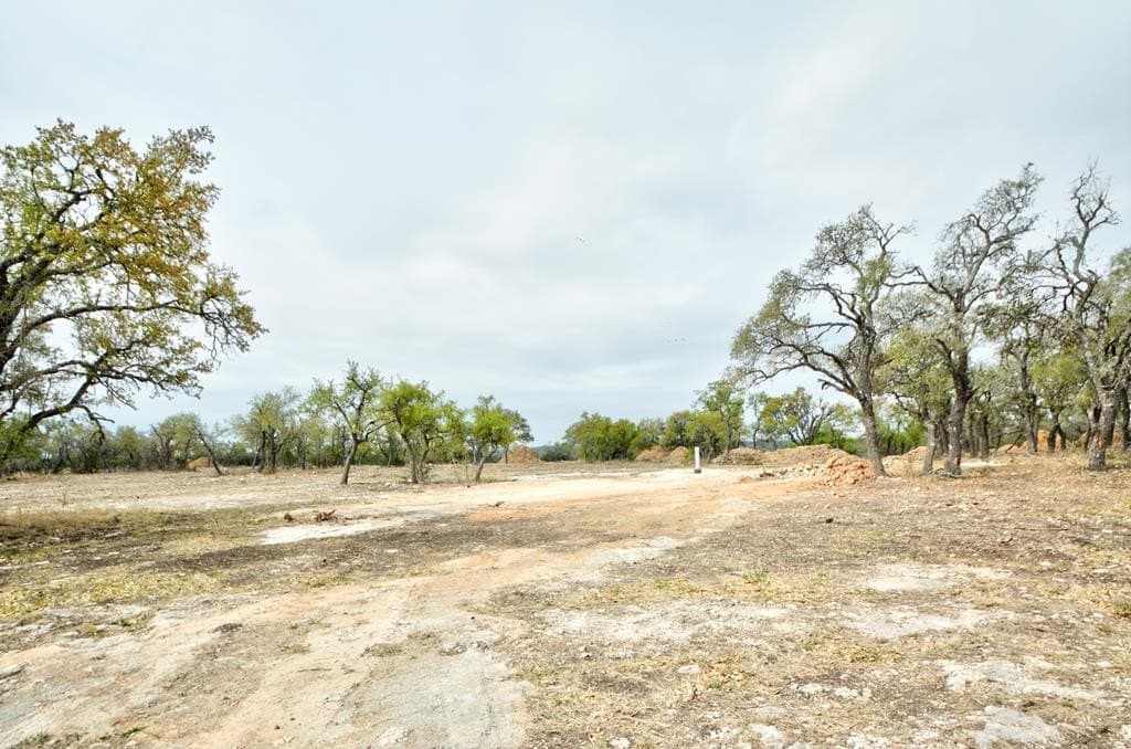 7.5 acres in Kerr County gallery image 3