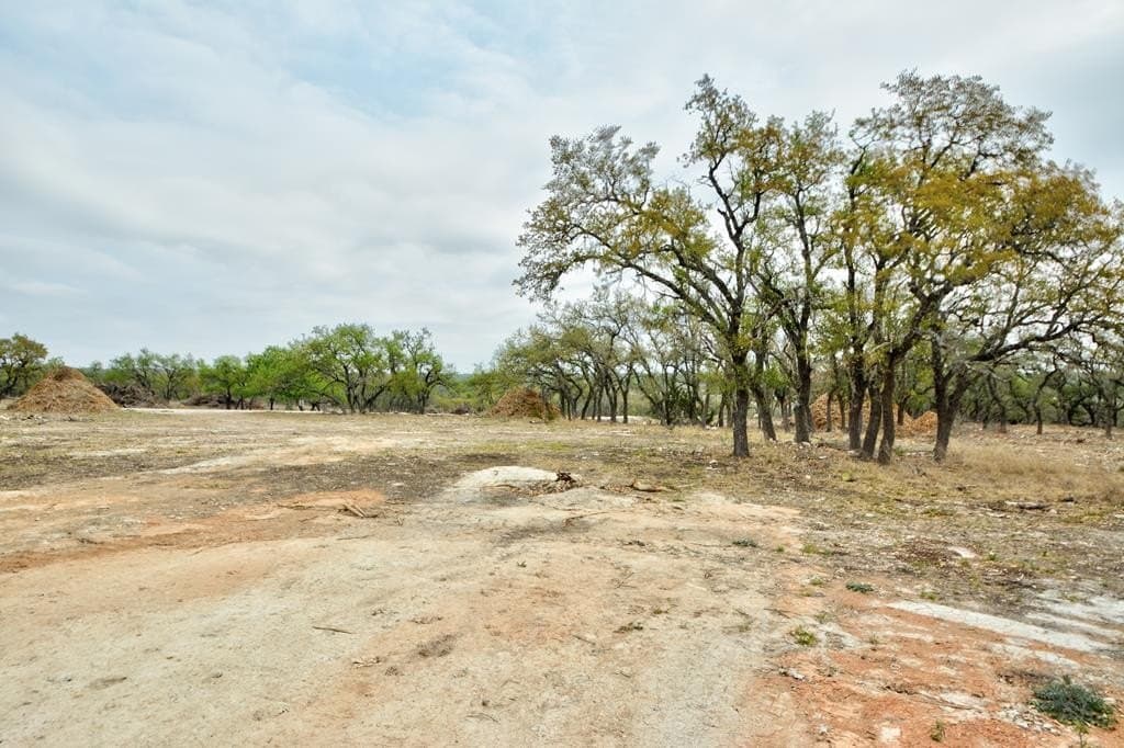7.5 acres in Kerr County - photo 14