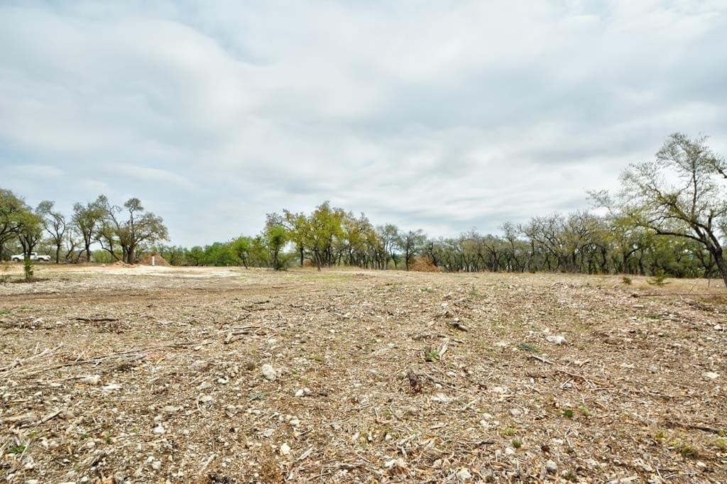 7.5 acres in Kerr County - photo 9