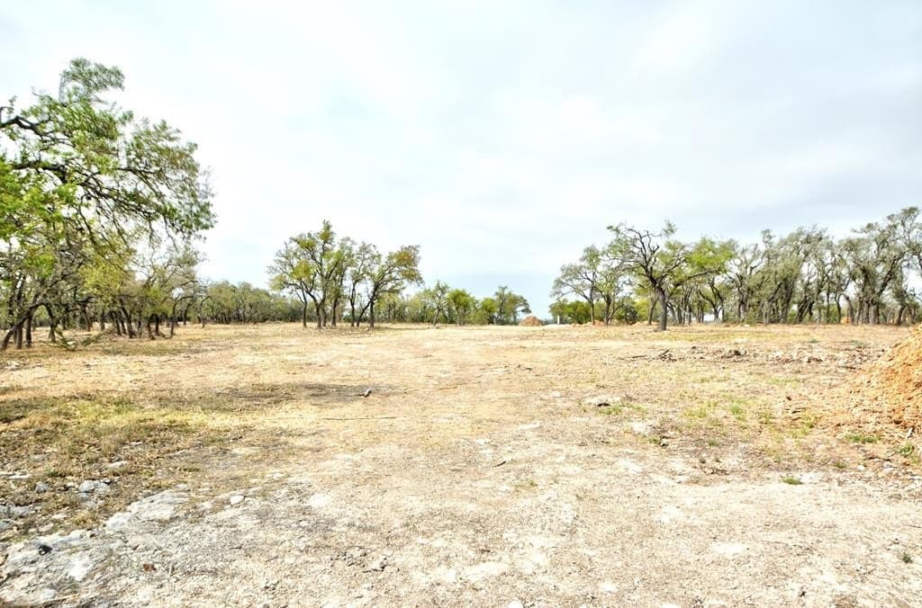 7.5 acres in Kerr County gallery image 2