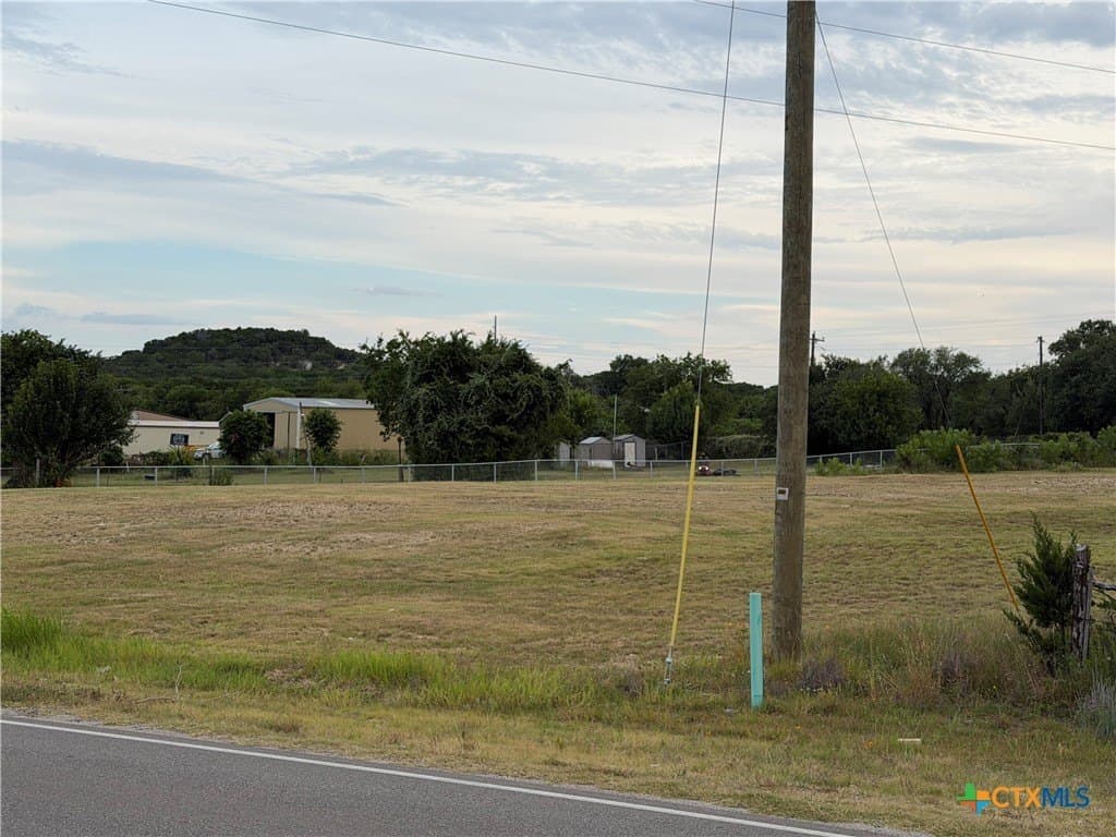 1.27 acres in Bell County gallery image 3
