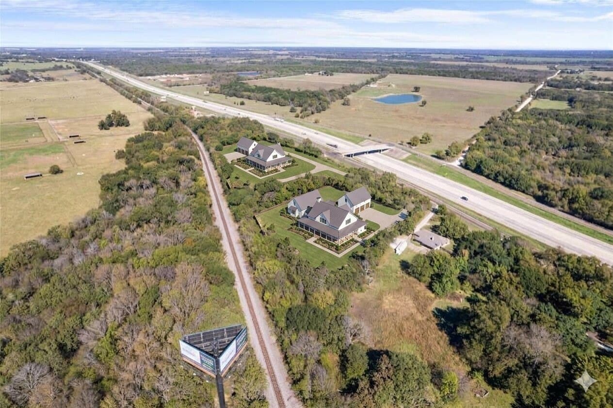 4.4 acres in Navarro County - photo 5