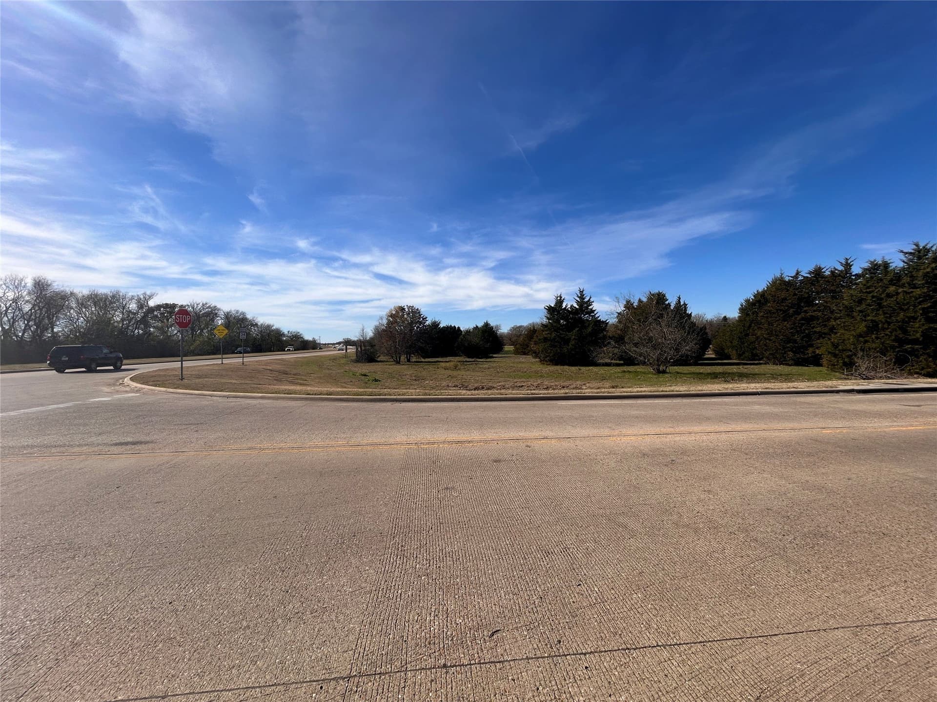 4.62 acres in Kaufman County - photo 2