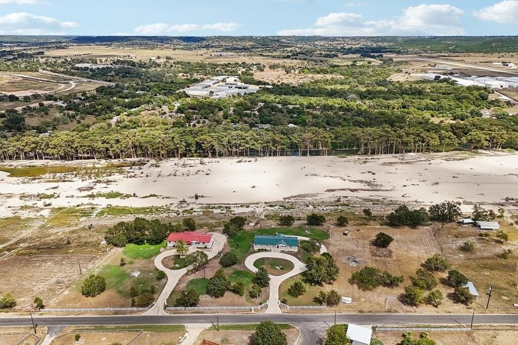 7.54 acres in Kerr County