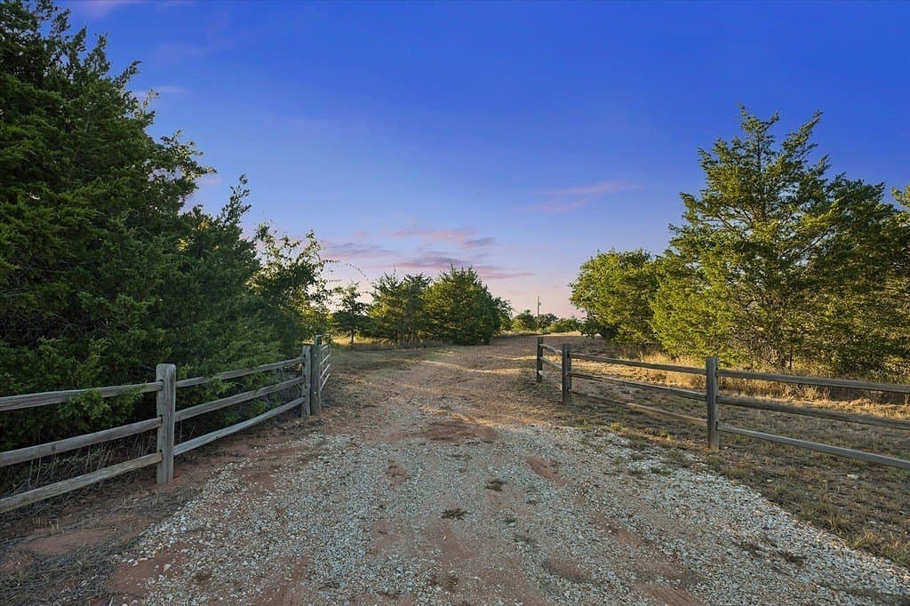 12.03 acres in Fayette County - photo 27