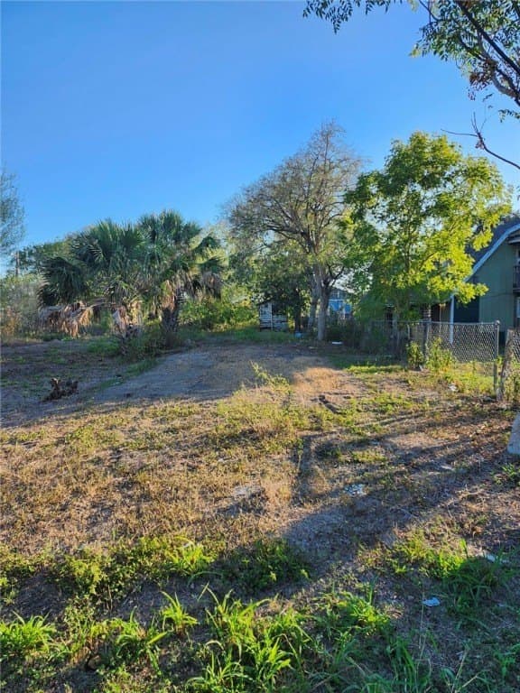 0.08 acres in Nueces County