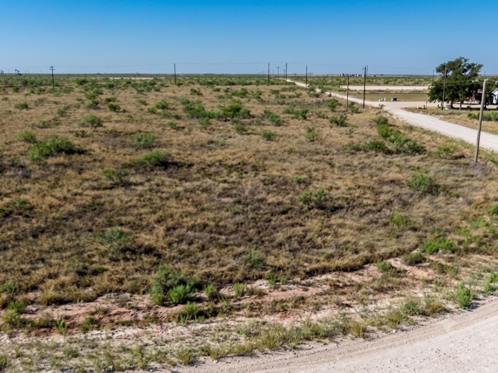 2.25 acres in Gaines County