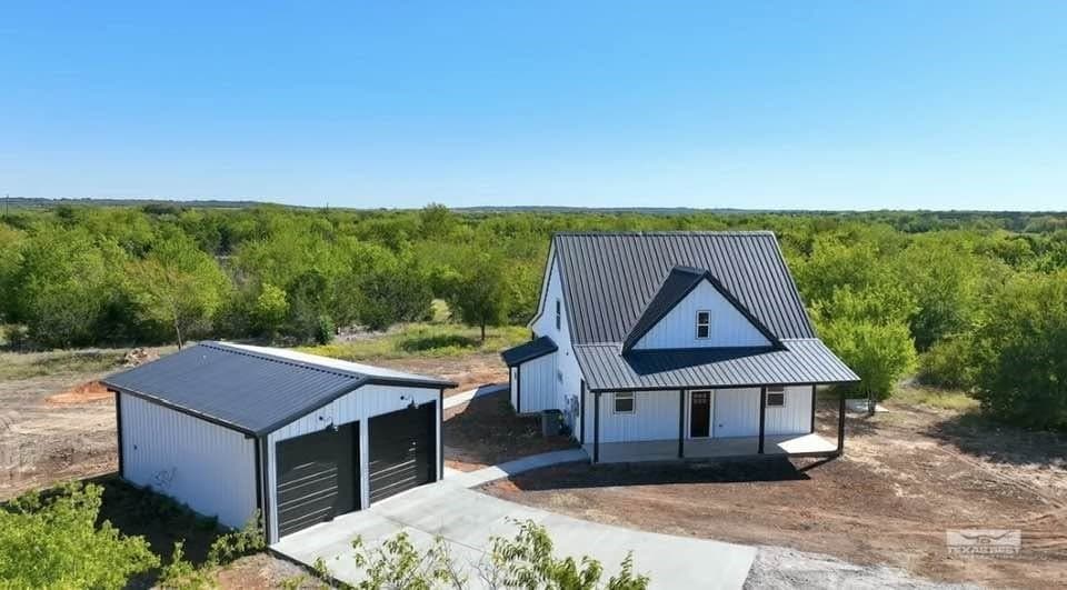 15 acres in Hill County