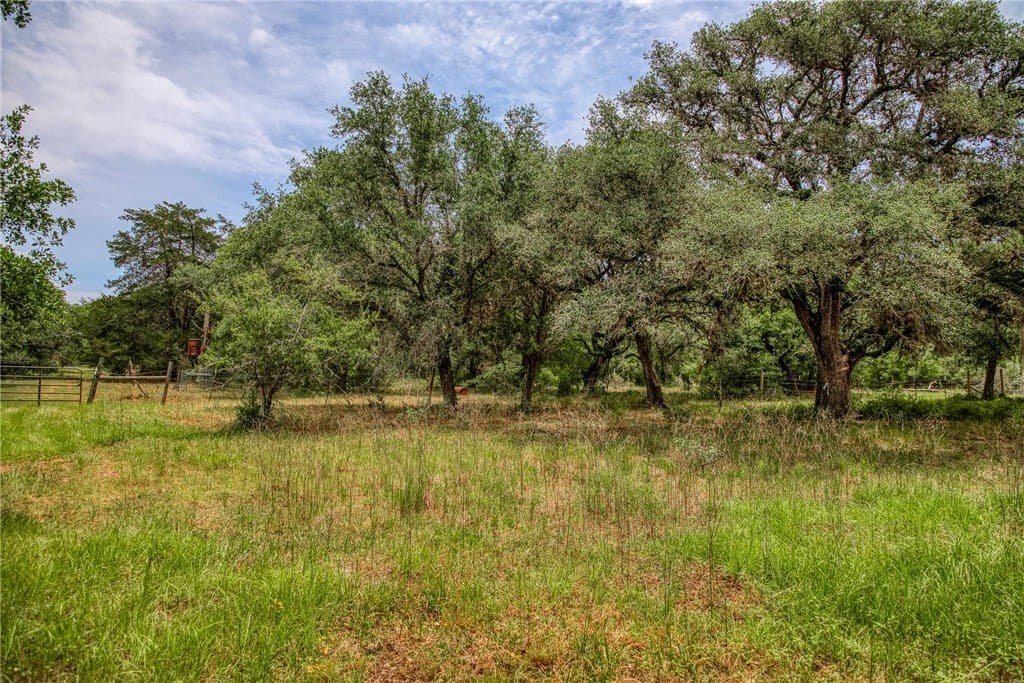24.93 acres in LAVACA County - photo 8