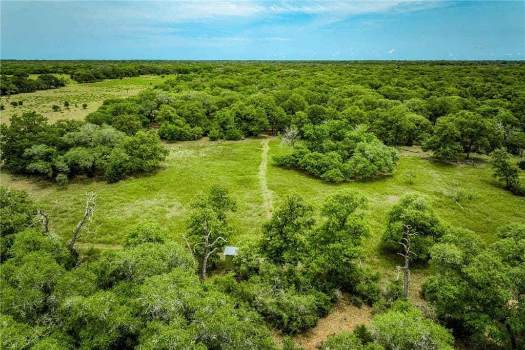 24.93 acres in LAVACA County - photo 27