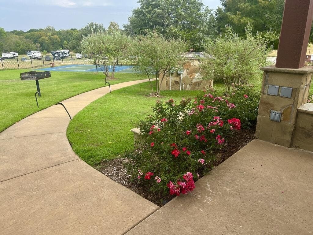 1.76 acres in Henderson County - photo 9