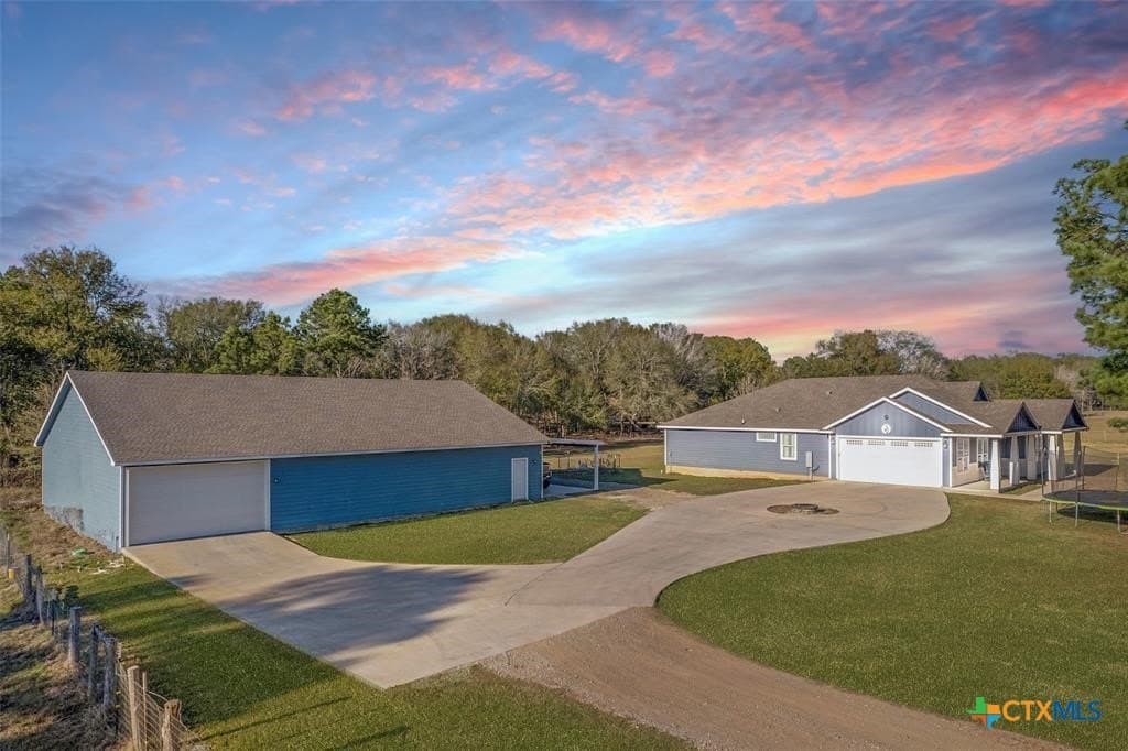 10.36 acres in Bastrop County