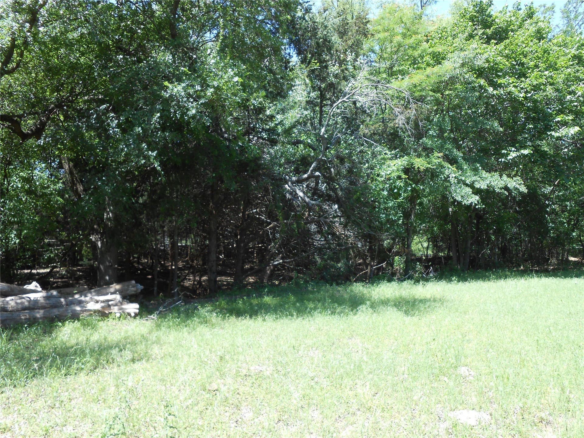 10.35 acres in Wise County - photo 9