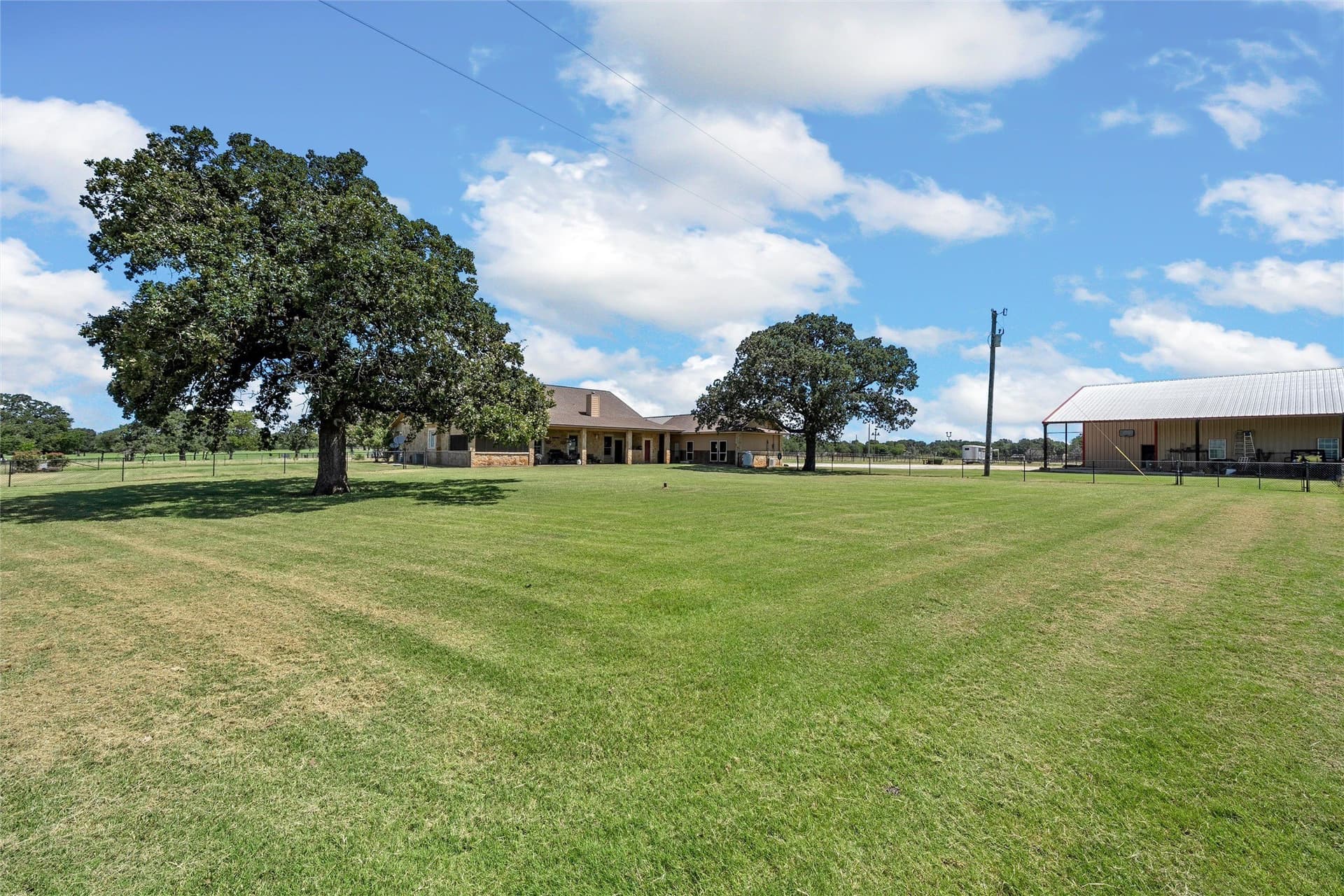 16.12 acres in Hill County - photo 31