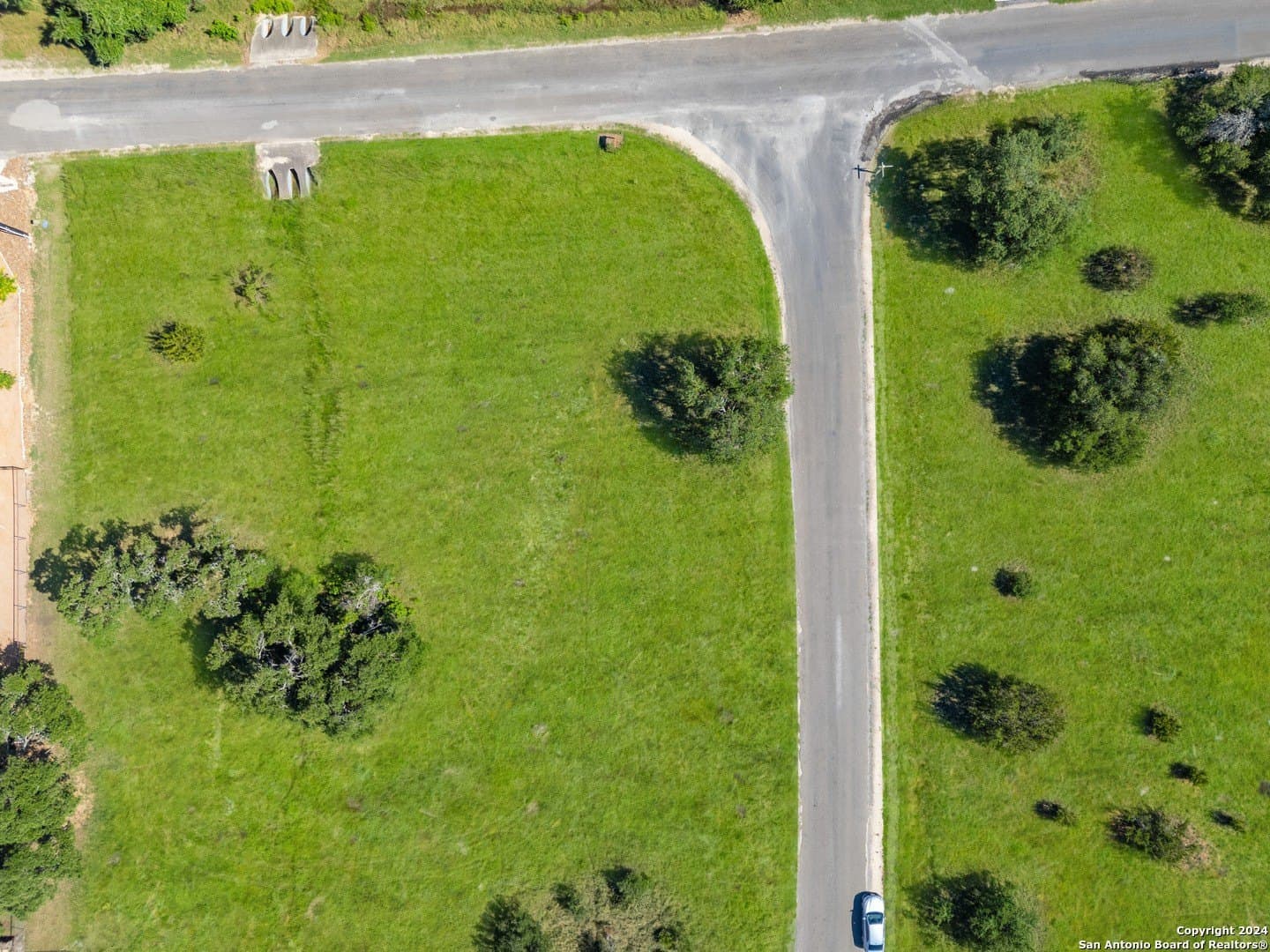 0.27 acres in Blanco County gallery image 2