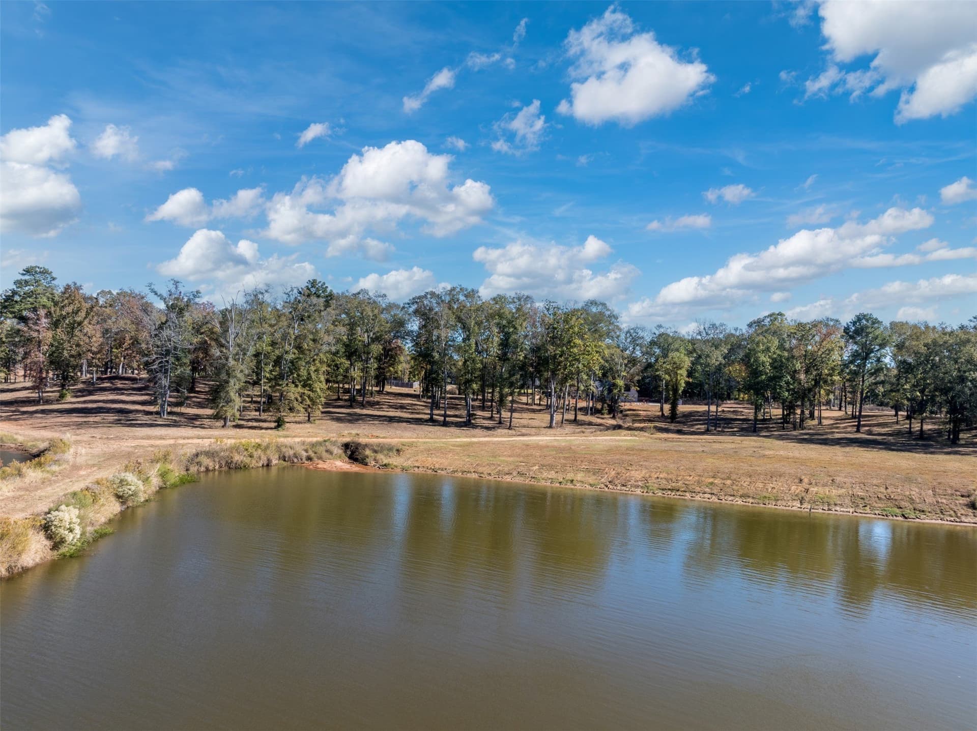 0.87 acres in Smith County gallery image 2