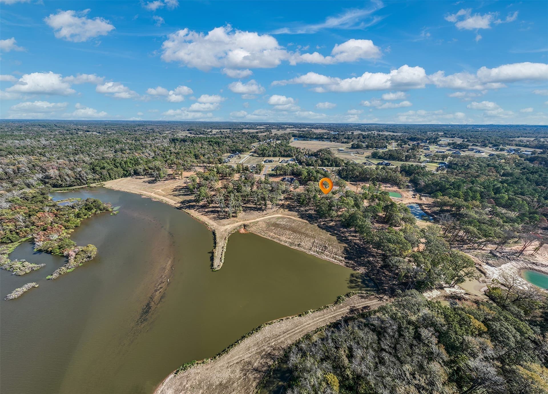 0.87 acres in Smith County - photo 9
