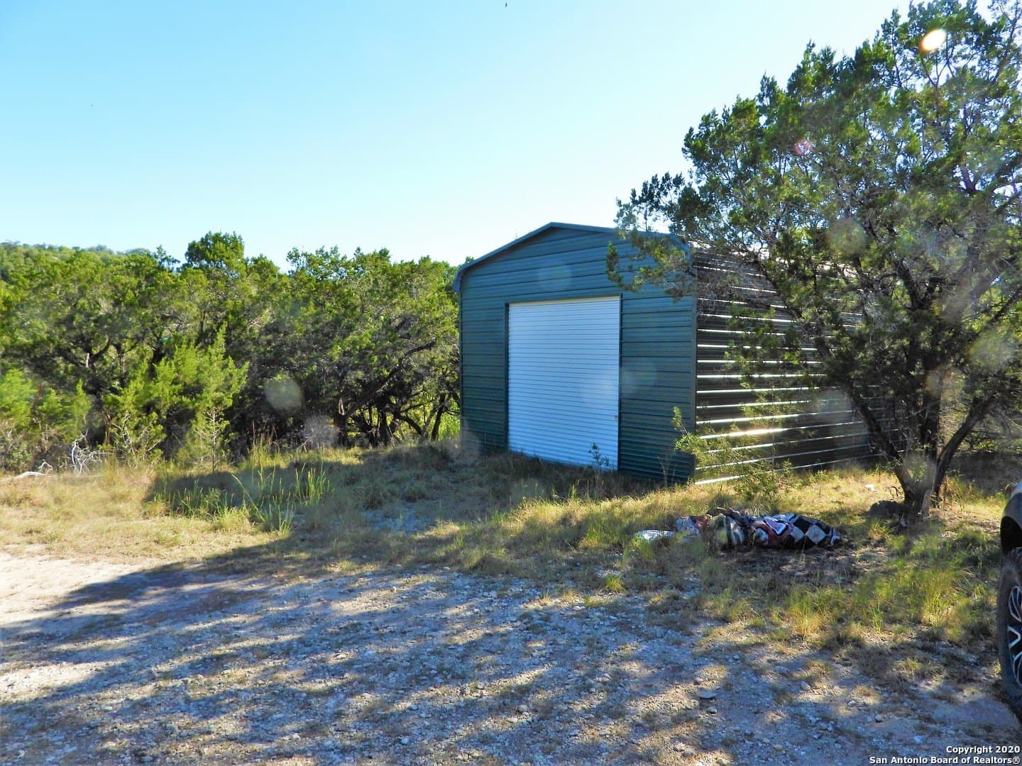 2.24 acres in Bandera County gallery image 2