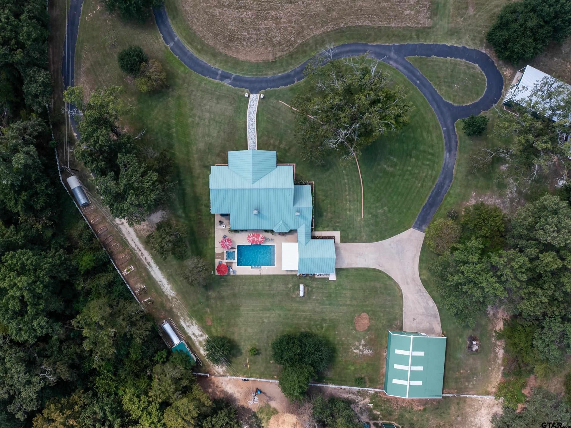 16.66 acres in Smith County - photo 45