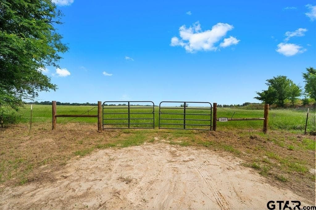 15.77 acres in Van Zandt County gallery image 2