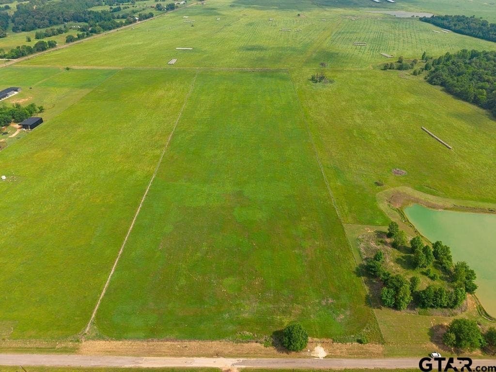 15.77 acres in Van Zandt County