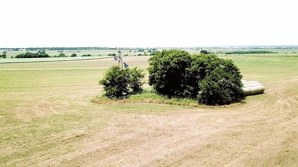 11 acres in Cooke County
