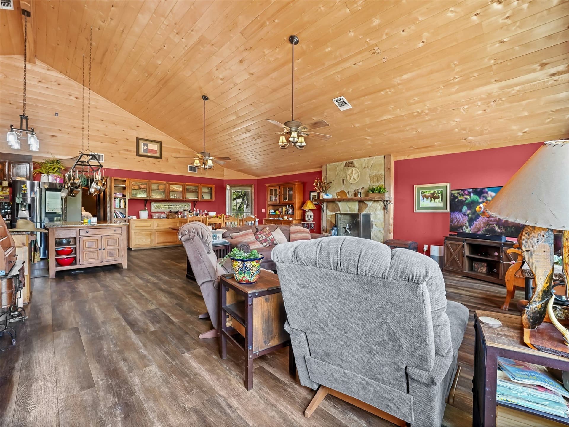 8.79 acres in Real County - photo 9