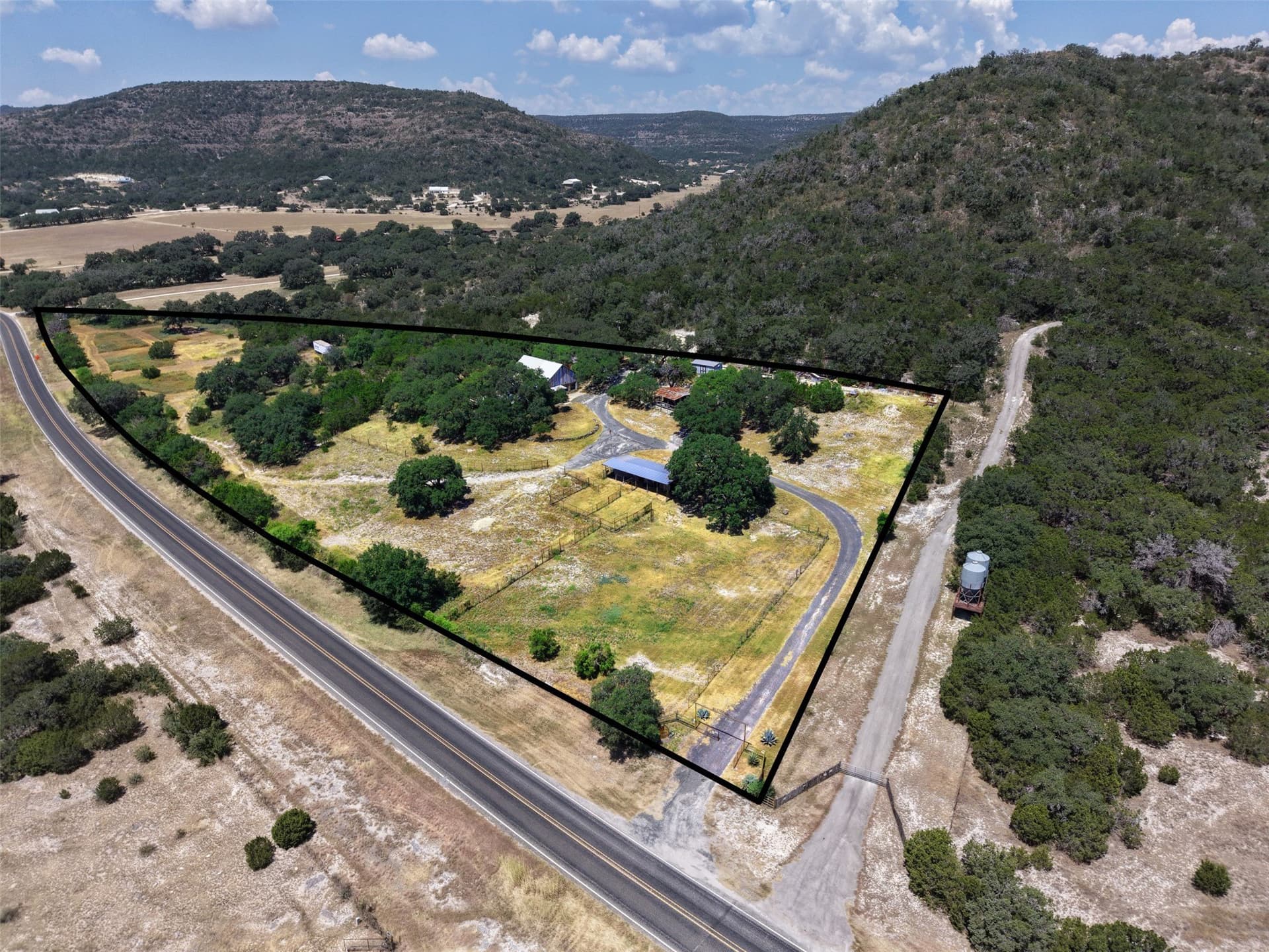 8.79 acres in Real County - photo 39