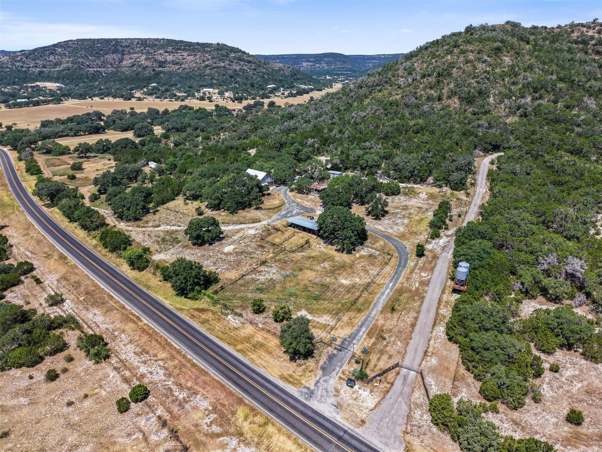 8.79 acres in Real County - photo 35