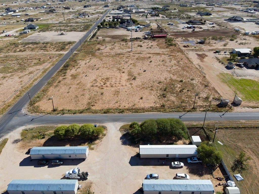 5.2 acres in Ector County gallery image 3