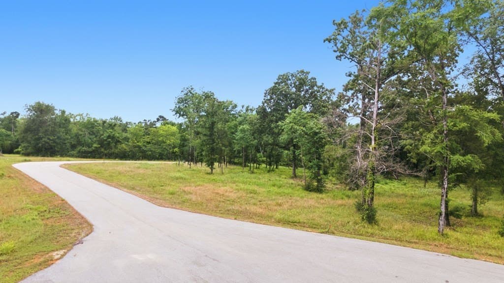 9.35 acres in ANDERSON County gallery image 3