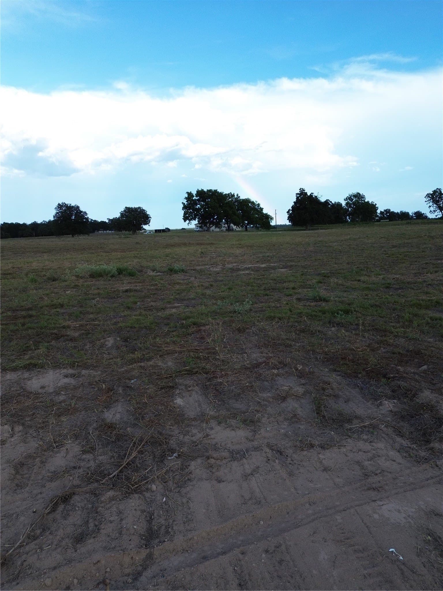 2.99 acres in Robertson County