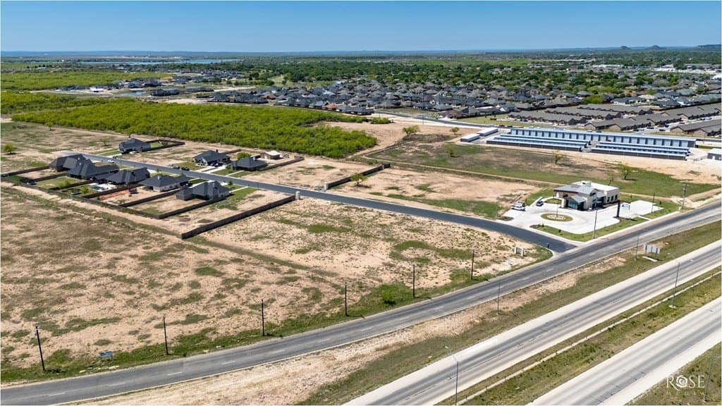 2.05 acres in Tom Green County gallery image 4