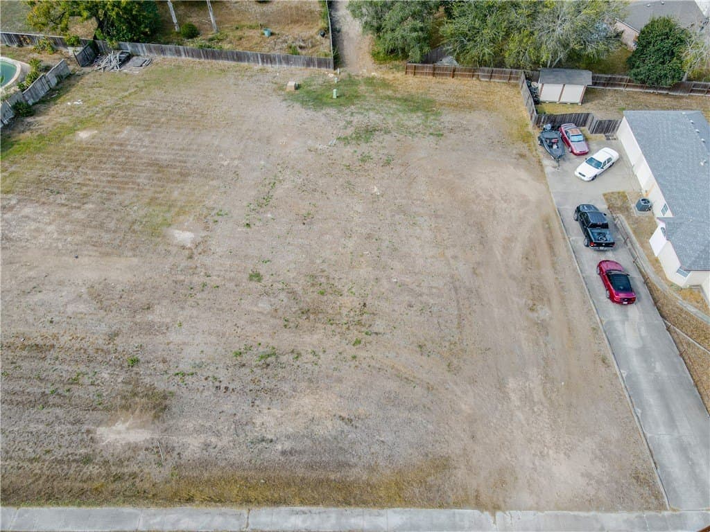 0.38 acres in Nueces County - photo 3