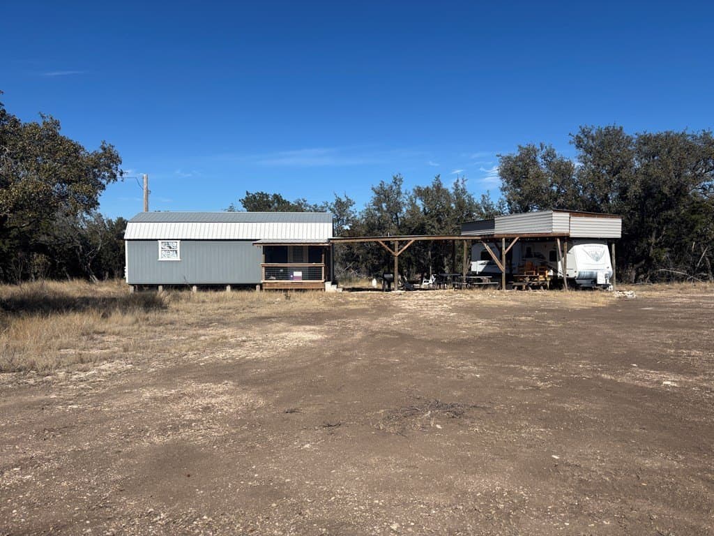 277 acres in Edwards County gallery image 2