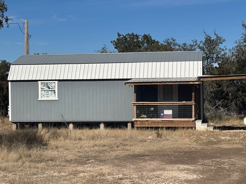 277 acres in Edwards County gallery image 3